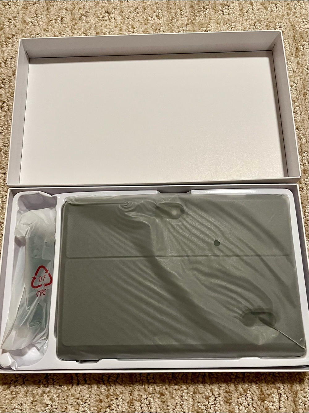GRAY 7 inch Android 14 Tablet 8GB RAM 32GB ROM with protective cover dual camera - Picture 3 of 8